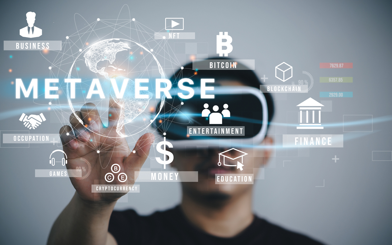 What is The Facebook Metaverse & How Bright Is Its Future?